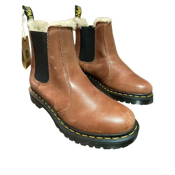Dr Martens 2976 Leonore Faux Fur-Lined Chelsea Boots NEW Size 8 - Picture 1 of 8